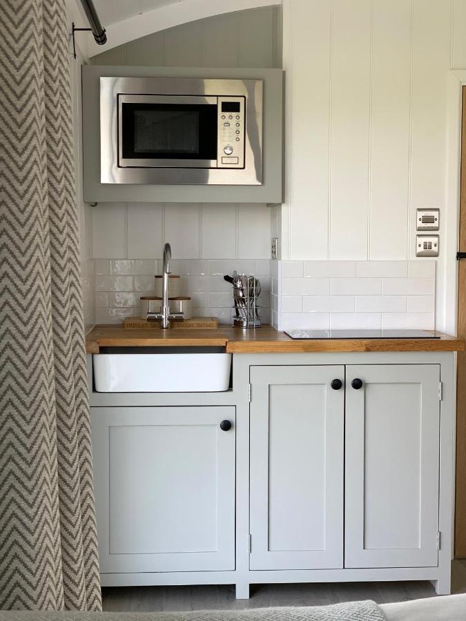 Wellsprings Farm - Self-Catering Shepherds Hut With Private Garden Durham Exterior foto
